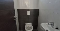 Új építésű, 4 szobás, emeleti lakás, kocsibeállóval, Mendén eladó!