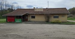 31-es főút mellett, vendéglátó egység, parkolóval, Mendén eladó!
