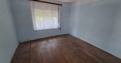 Felújítandó 4 szobás, verendás családi ház, gázkazánnal, Úriban eladó!