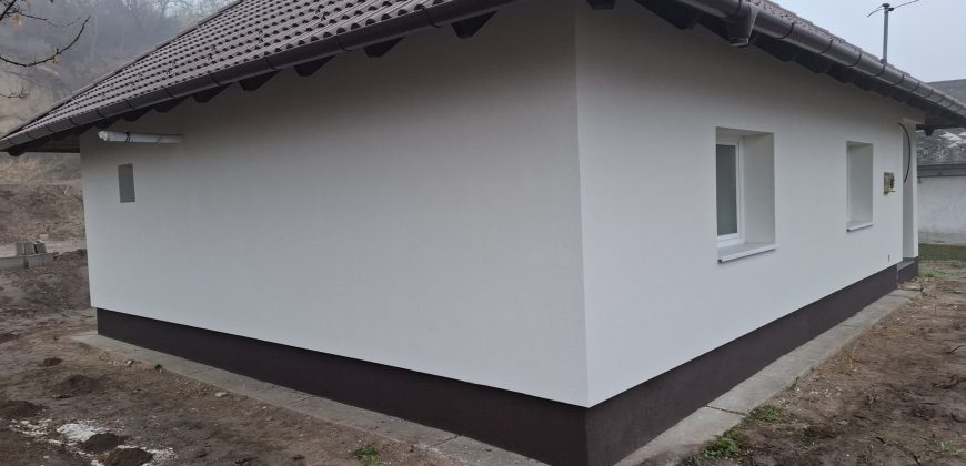 Felújított, tehermentes, klímás, teraszos, családi ház Sülysápon eladó