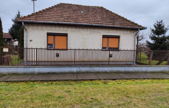 Családi ház eladó Porcsalmán