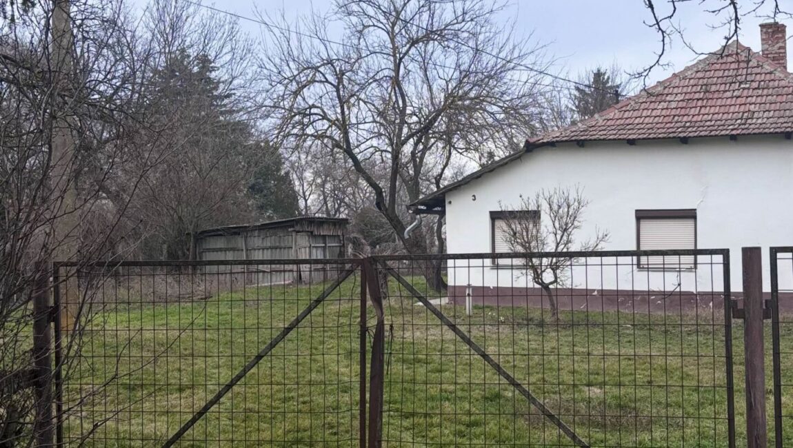 eladó hangulatos parasztház Vésztőn