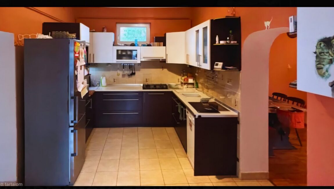 Eladó Matyóföldön, Mezőkövesden, teljeskörűen felújított családi ház.