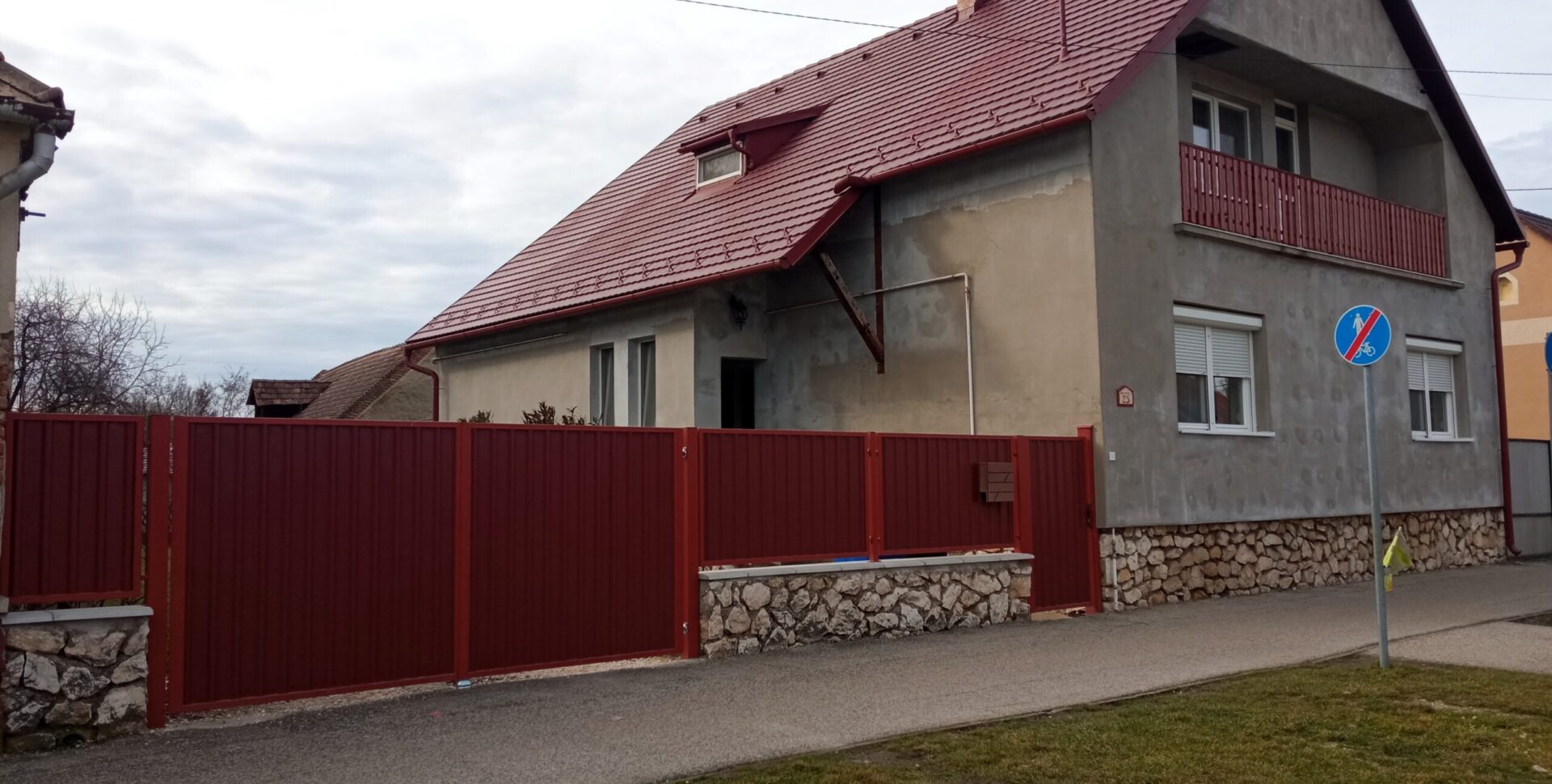 Két generációs családi ház eladó