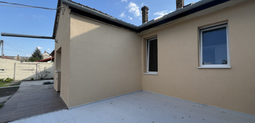 Budapest 20, Kossuthfalva / házrész / tégla / 5 szoba / 107 m²