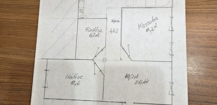 Budapest 21, Szabótelep / ikerház / tégla / 2 szoba / 70 m²