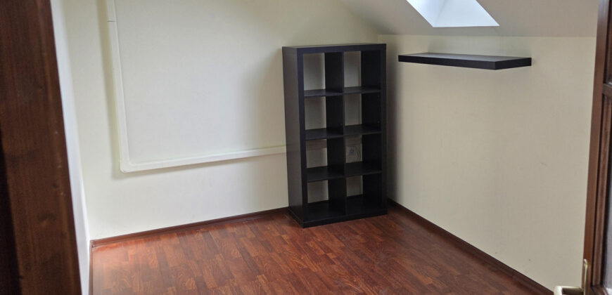 Budapest 21, Szabótelep / ikerház / tégla / 2 szoba / 70 m²