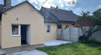 Budapest 20, Kossuthfalva / házrész / tégla / 5 szoba / 107 m²