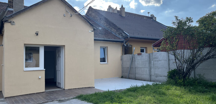 Budapest 20, Kossuthfalva / házrész / tégla / 5 szoba / 107 m²