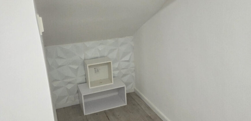 Budapest 07, Középső Erzsébetváros / társasházi lakás / tégla / 1 szoba / 8 m²