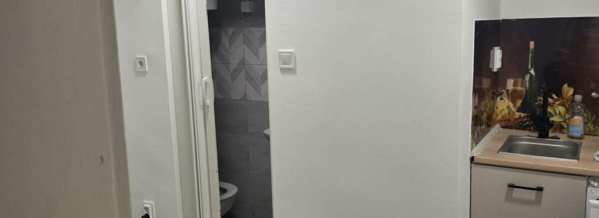 Budapest 07, Középső Erzsébetváros / társasházi lakás / tégla / 1 szoba / 8 m²